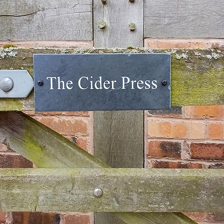 The Cider Press Villa Welland Exterior photo